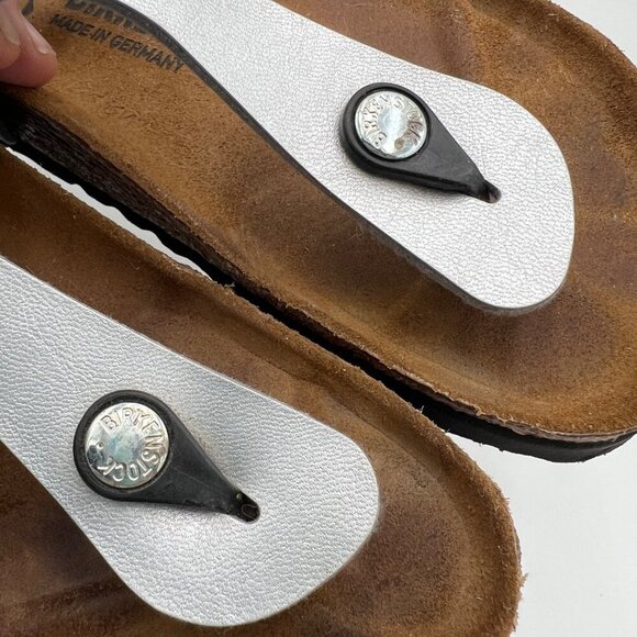 Birkenstock Gizeh Sandals Metallic Silver Strap Buckle Women's Size 37 - Picture 9 of 12